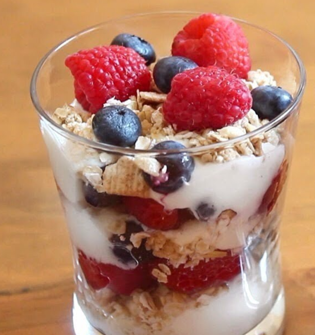 no-fruit-granola-parfait