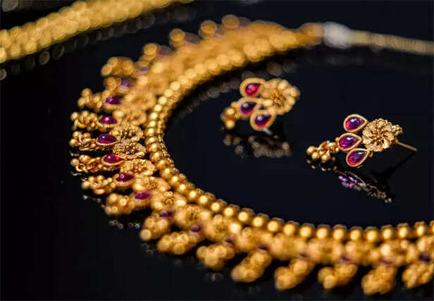 How Gold Jewelry Price Is