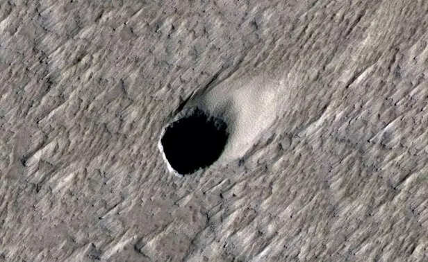 Mars might have empty lav