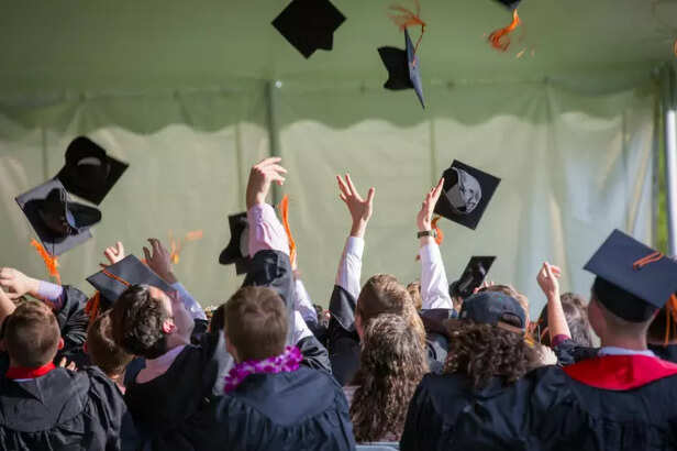 Australia hikes student v