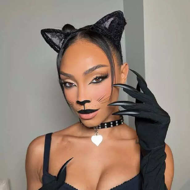 Cat makeup