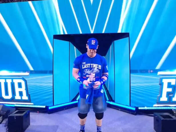 WWE Raw: John Cena names