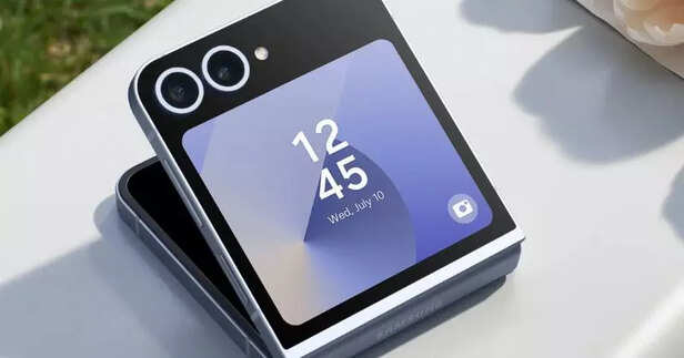Samsung Galaxy Z Flip FE 