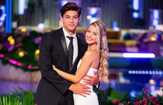 Zac Mirabelli and Elizabe