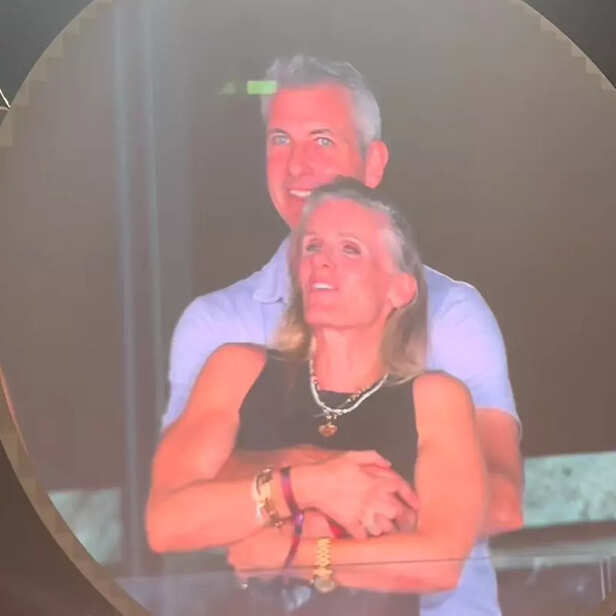 Coldplay concert cheating