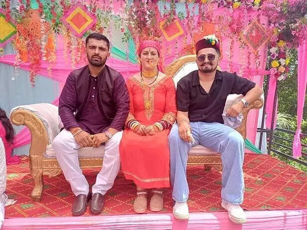 One bride marries two bro