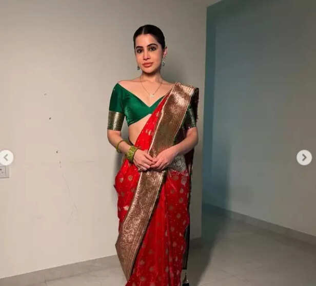 Uorfi Javed in saree