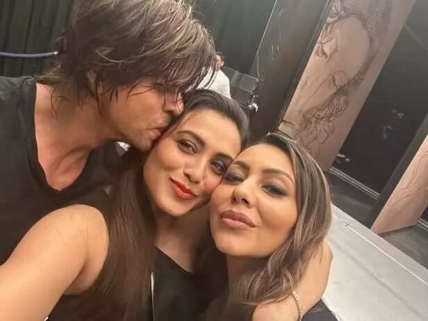 Shah Rukh Khan has finall